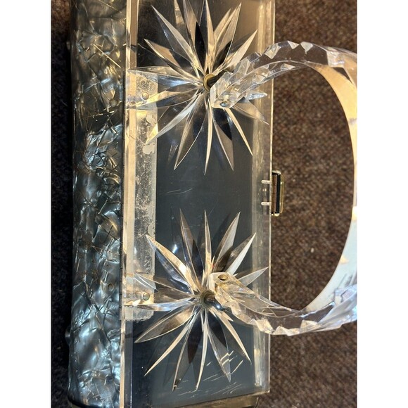 Vintage 1950’s Gilli Originals Clear Carved Lucite Box Bag - Picture 9 of 14